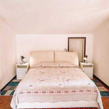 Casa Zoe Apartment Lezzeno Bagian luar foto